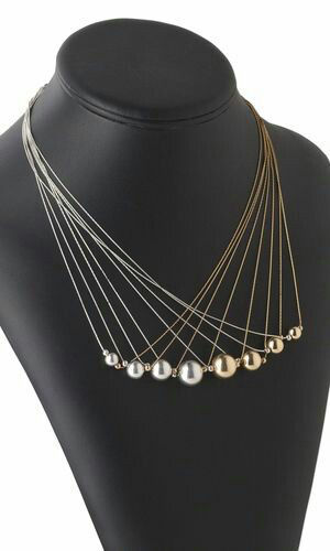 Necklace on clothes گردنی رو لباسی